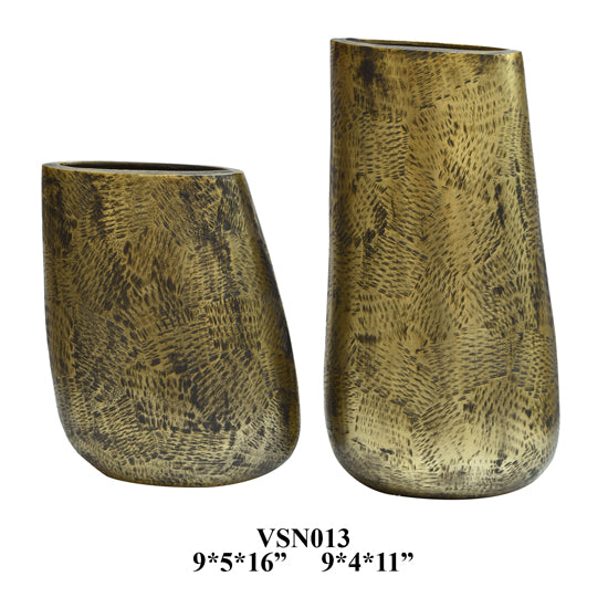 Dunlap Vases