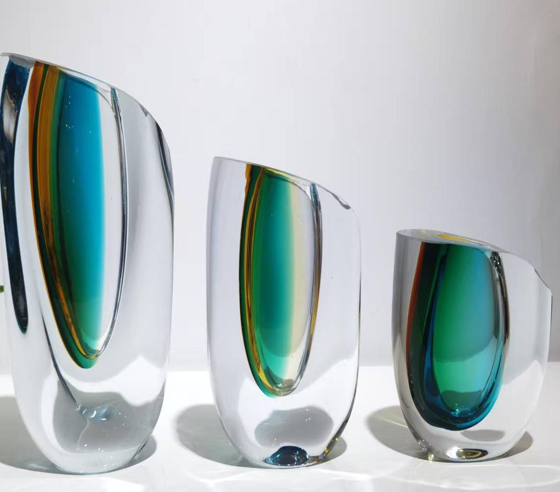 Aurora Prism Crystal Vase Set