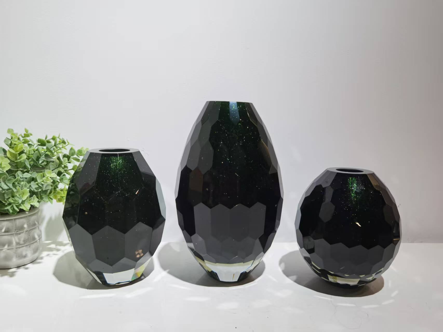 NOIR PRISM VASE | Luxury decorative vase | GLASS VASES