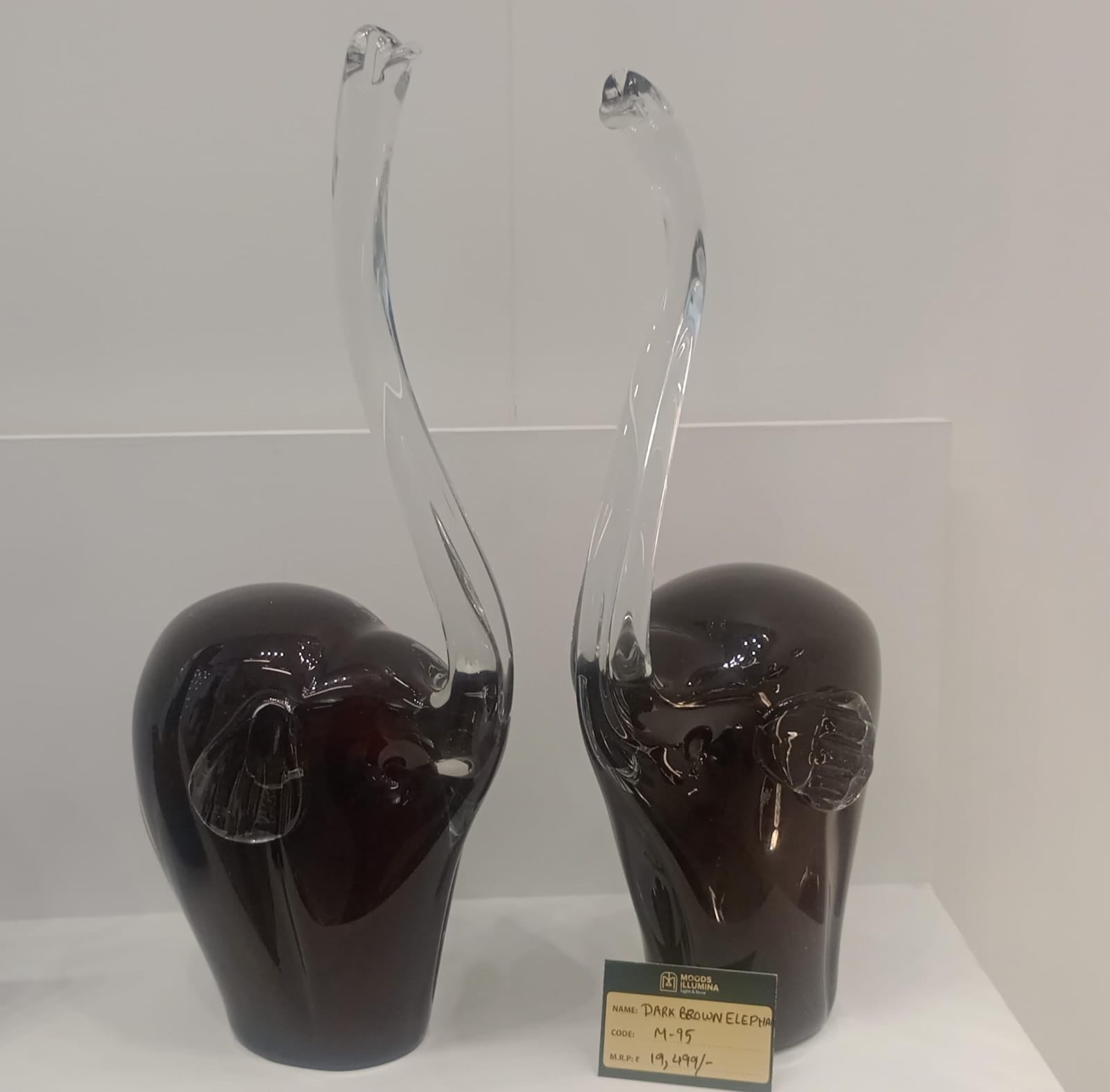 DARK BROWN ELEPHANT | GLASS ARTIFACTS | ARTPIECE