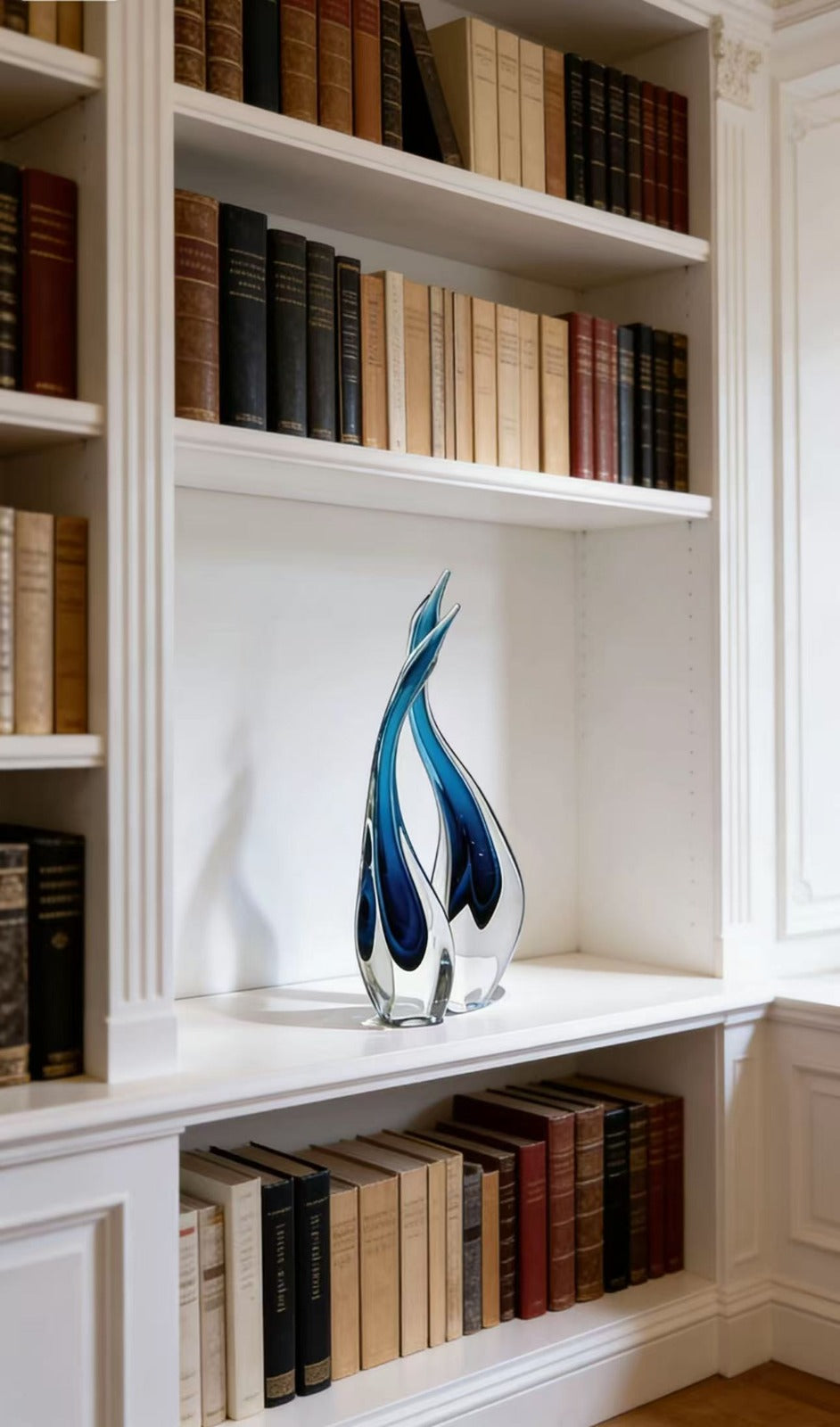 ROYAL SWAN | Abstract Hand-Blown Crystal Sculpture