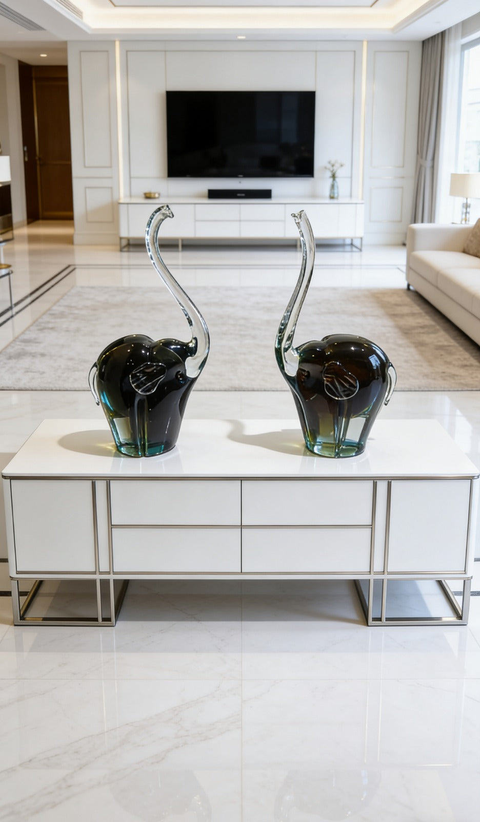 DARK BROWN ELEPHANT | GLASS ARTIFACTS | ARTPIECE