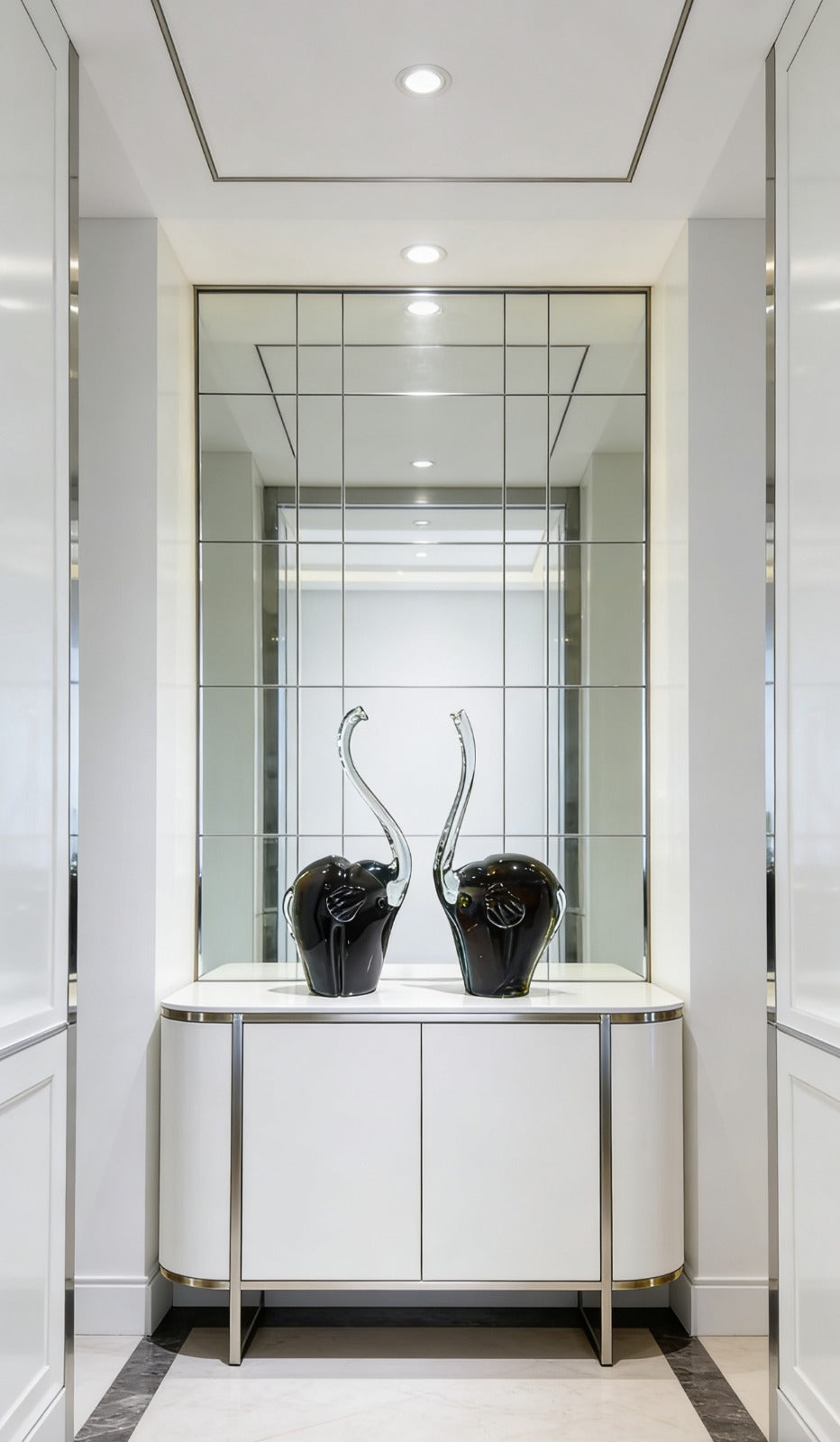 DARK BROWN ELEPHANT | GLASS ARTIFACTS | ARTPIECE