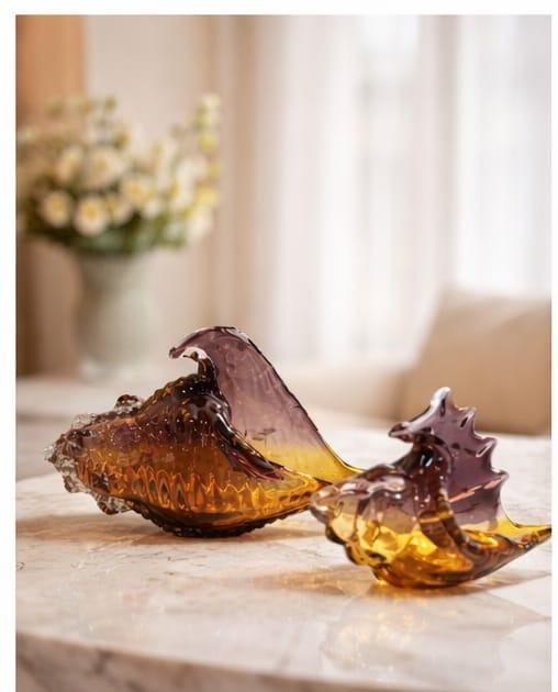 HANDCRAFTED GLASS SHELL