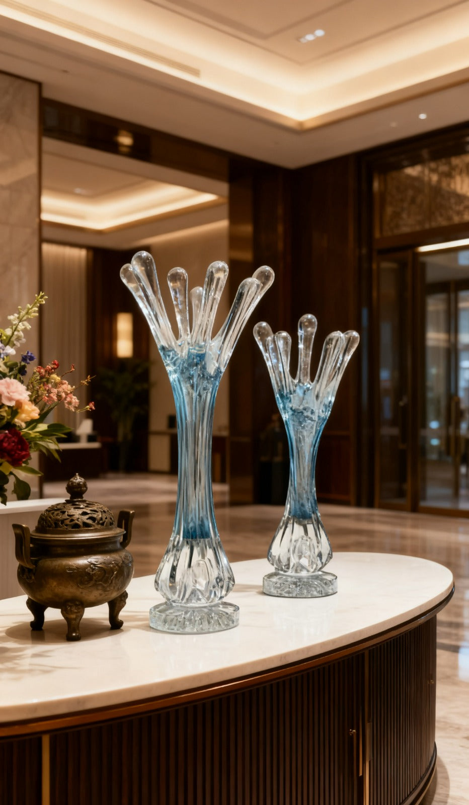AQUA BLOOM CRYSTAL VASE