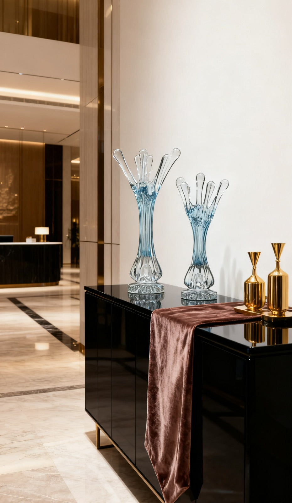 AQUA BLOOM CRYSTAL VASE